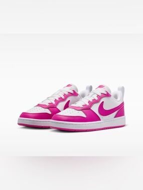 Nike Court Borough Low Recraft sneakers - Size: 6.5 Youth (or 8 women’s)